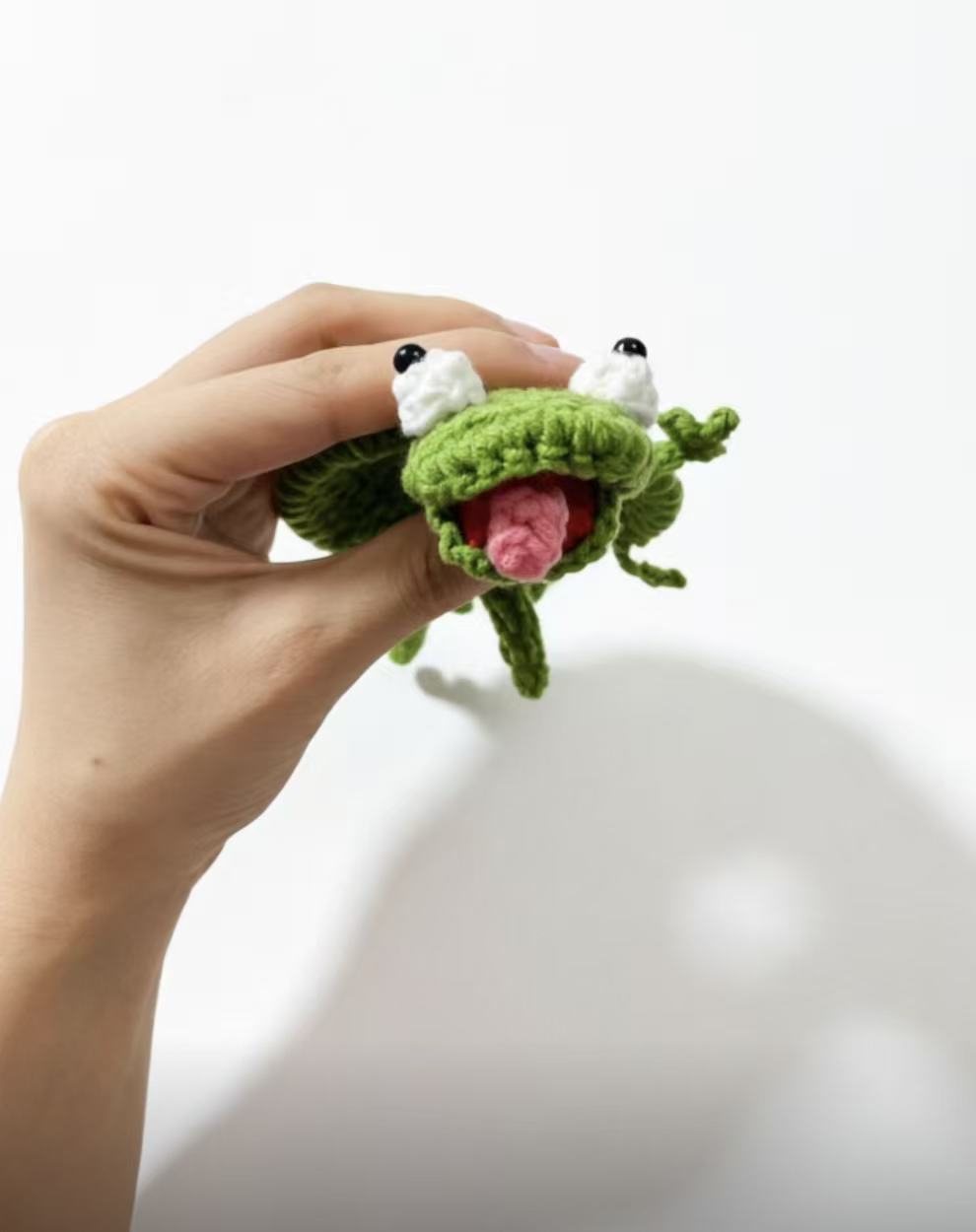 Custom Handmade woven frog funny-style coasters