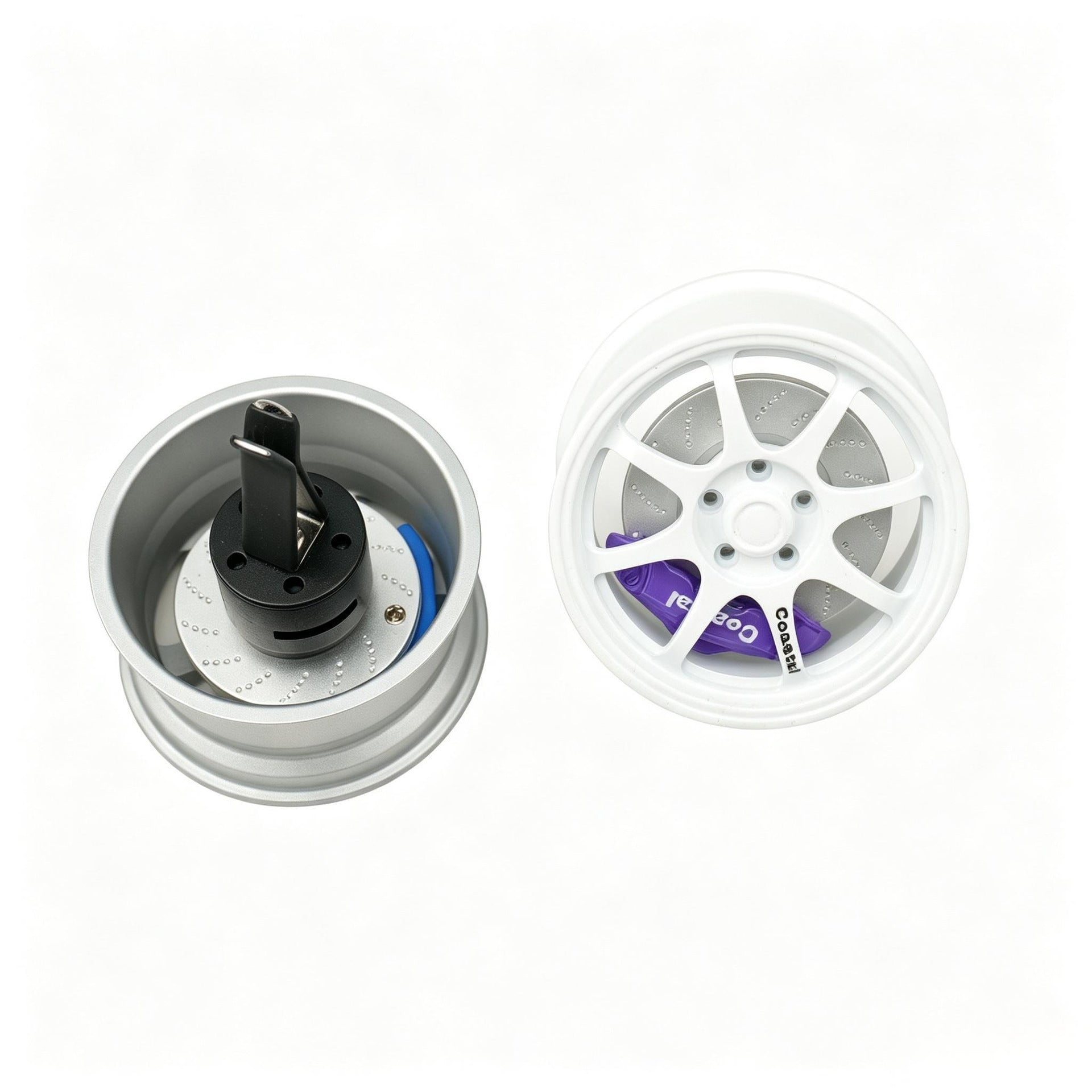 Alloy Car vent hub-shaped fragrance finger spinner toy